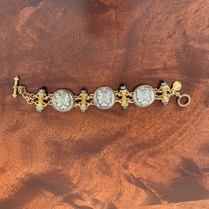 Stunning bracelet by Robin Steele